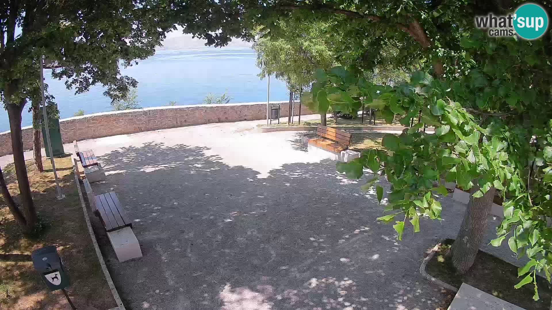 Senj Live Webcam – Schriftstellerpark und Velebit-Kanal