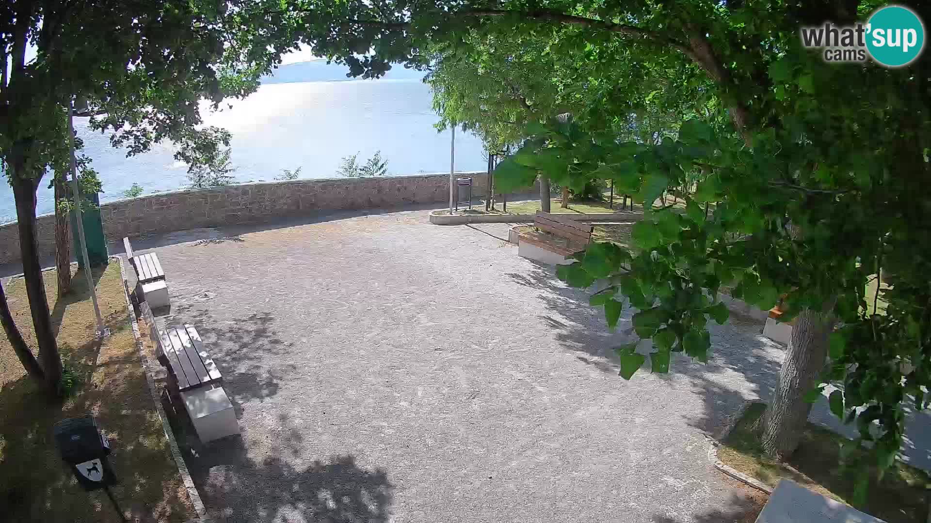 Senj Live Webcam – Schriftstellerpark und Velebit-Kanal