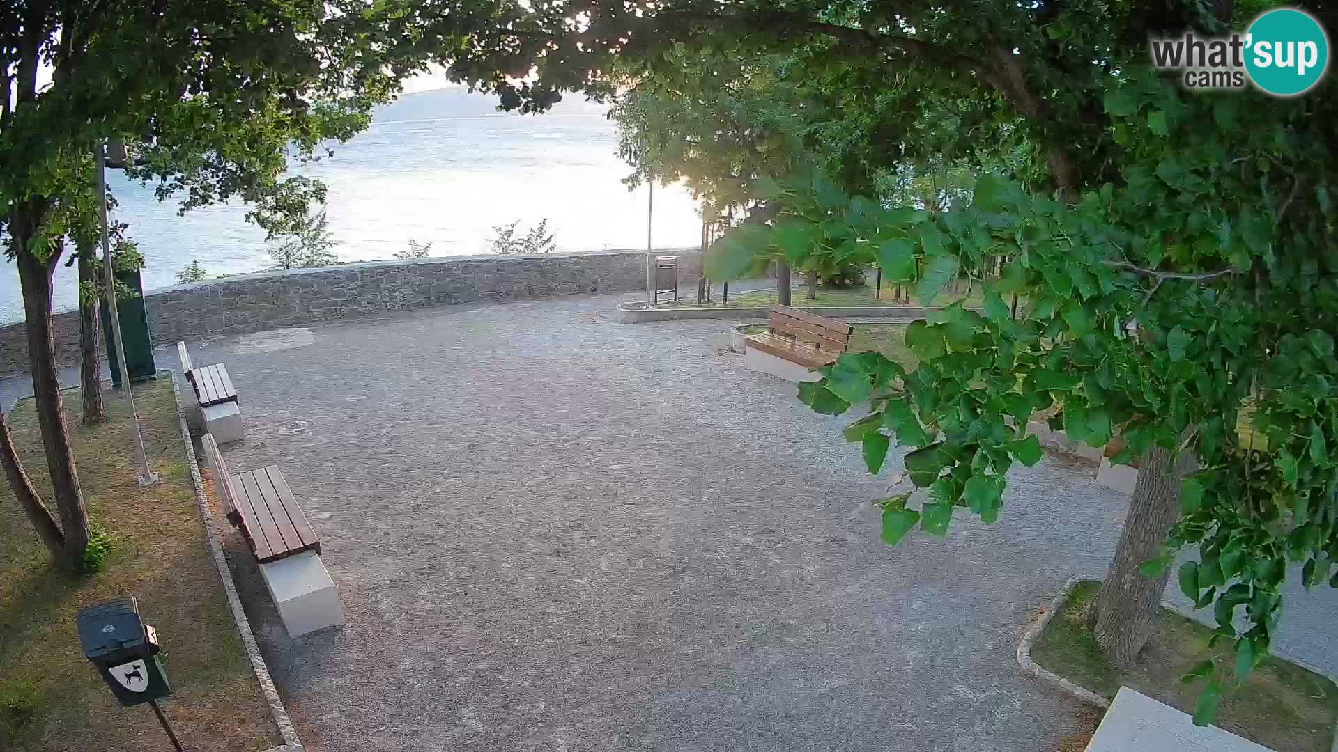 Senj Live Webcam – Schriftstellerpark und Velebit-Kanal