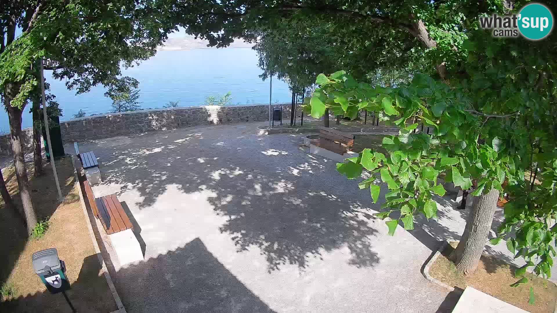 Senj Live Webcam – Schriftstellerpark und Velebit-Kanal