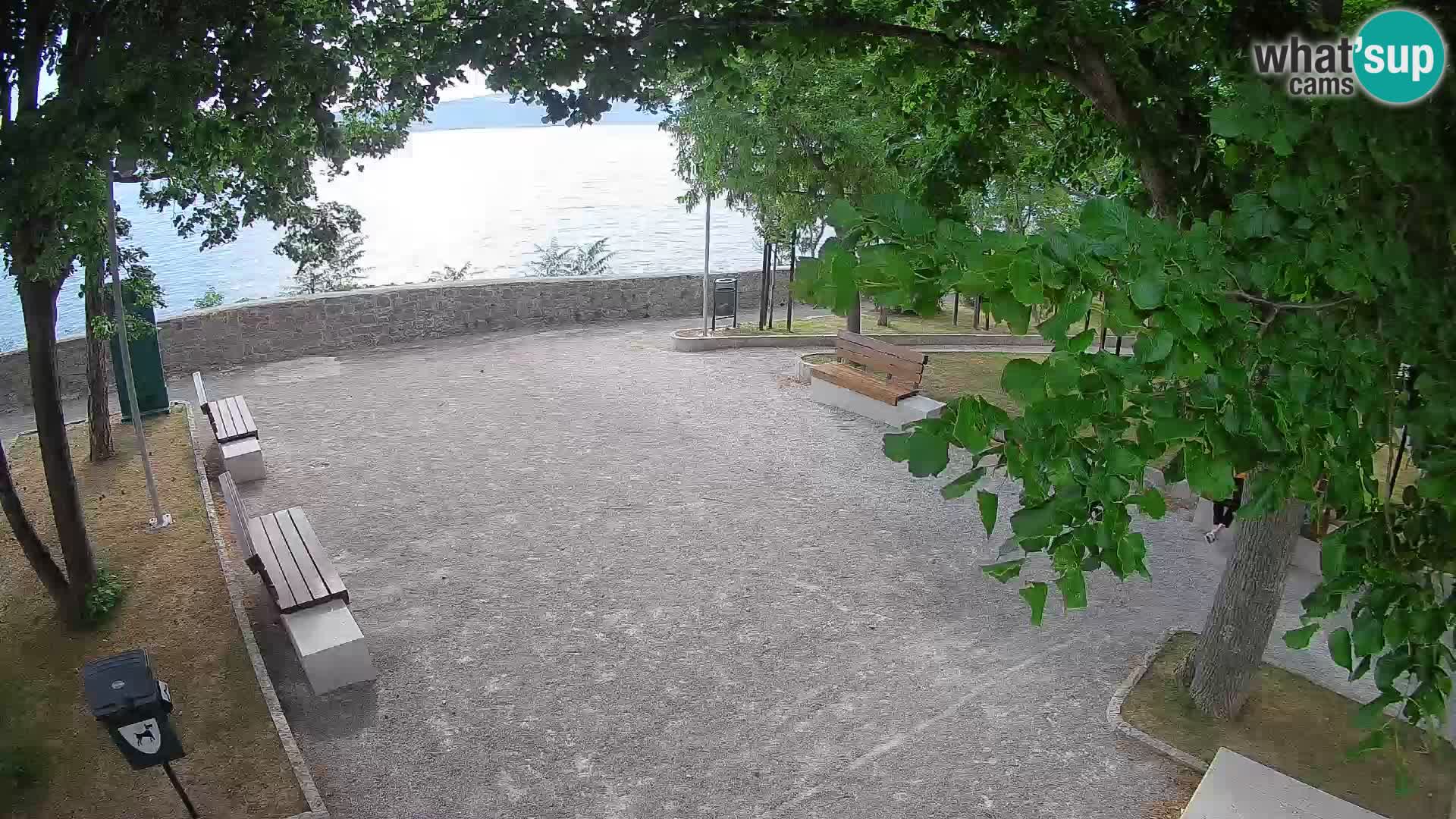 Webcam Senj en direct – Parc des Écrivains et canal du Velebit
