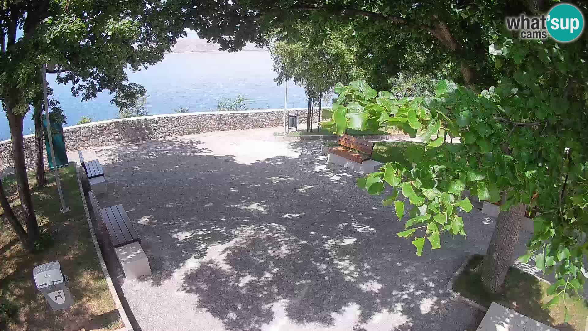 Webcam Senj en direct – Parc des Écrivains et canal du Velebit