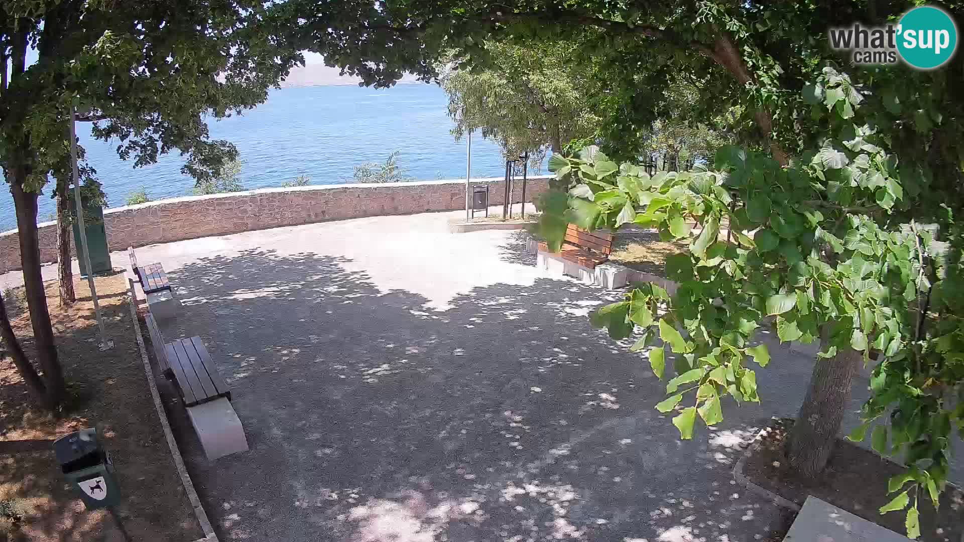 Kamera uživo Senj – Park književnika i Velebitski kanal