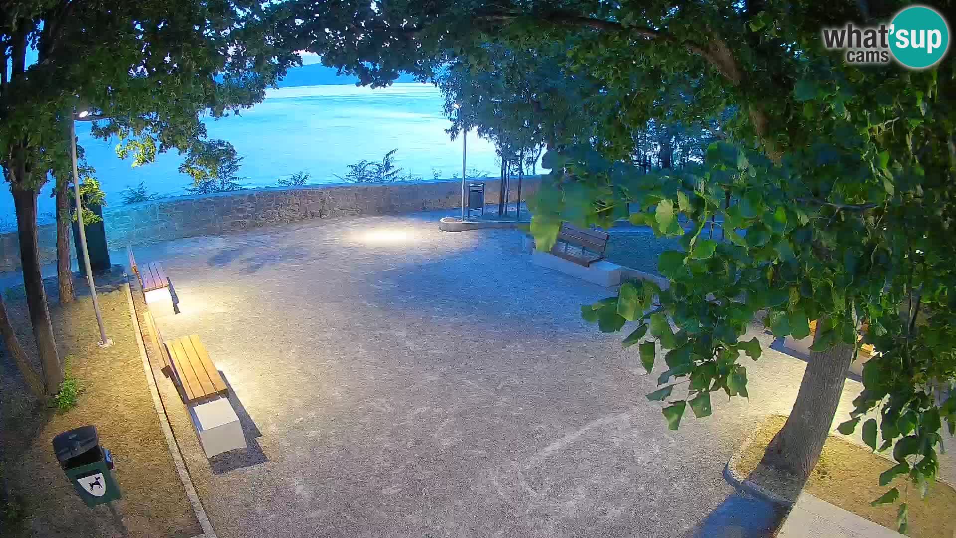 Senj Live Webcam – Schriftstellerpark und Velebit-Kanal