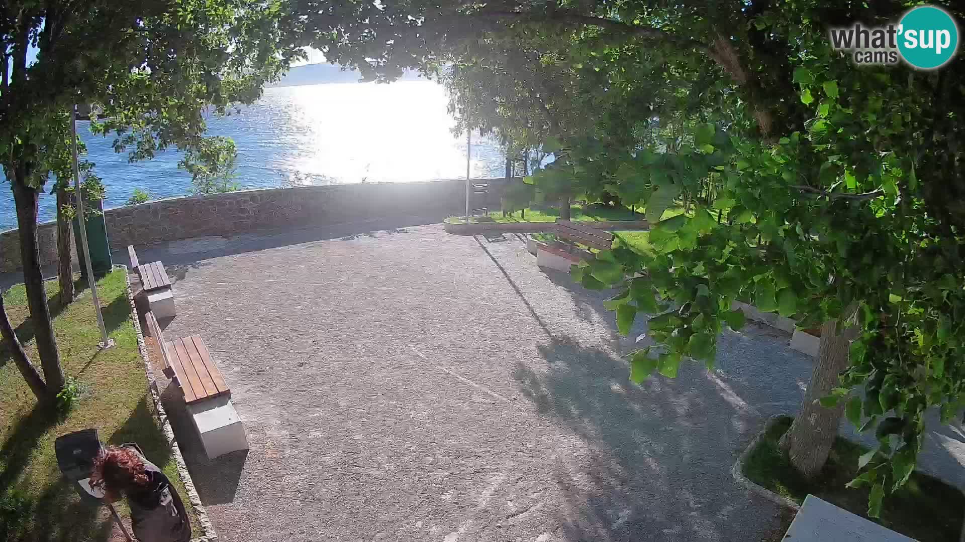Spletna kamera Senj v živo – Park pisateljev in Velebitski kanal