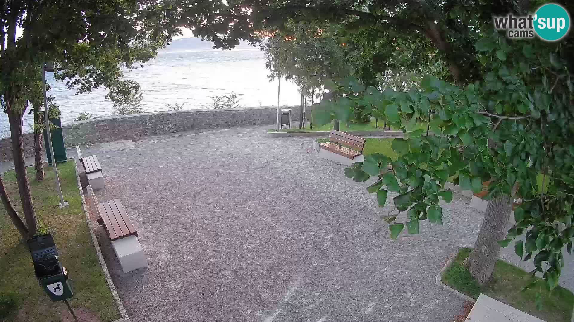 Senj Live Webcam – Schriftstellerpark und Velebit-Kanal