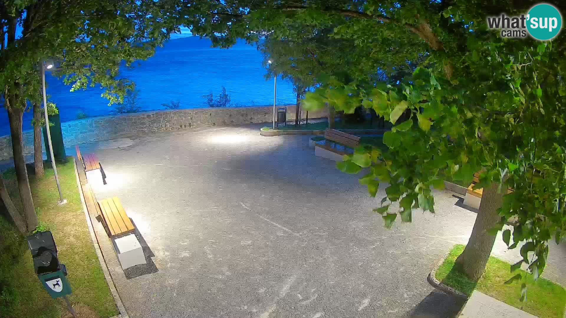 Senj Live Webcam – Schriftstellerpark und Velebit-Kanal