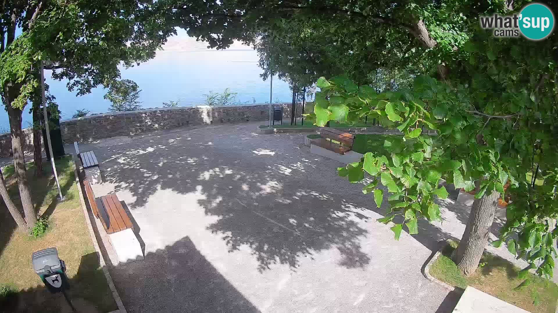 Senj Live Webcam – Schriftstellerpark und Velebit-Kanal