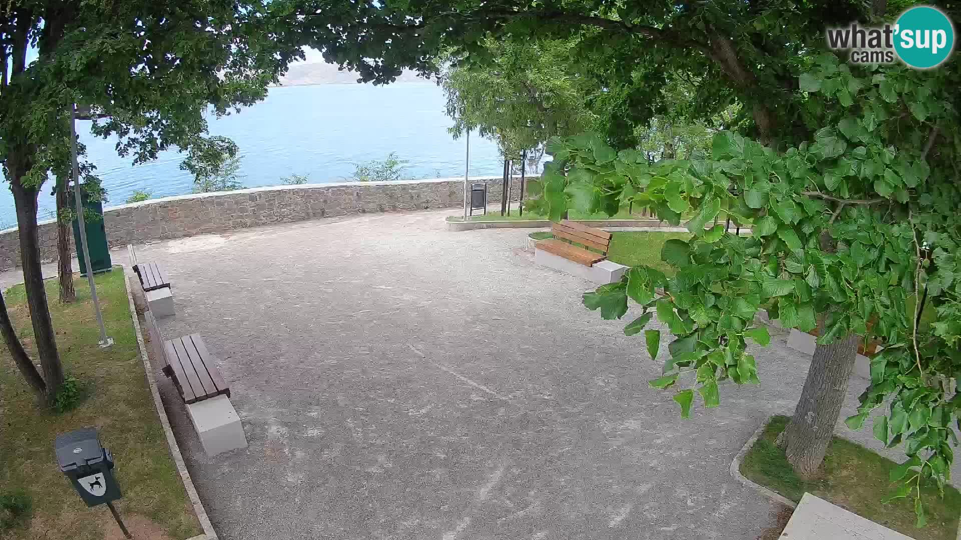 Kamera uživo Senj – Park književnika i Velebitski kanal