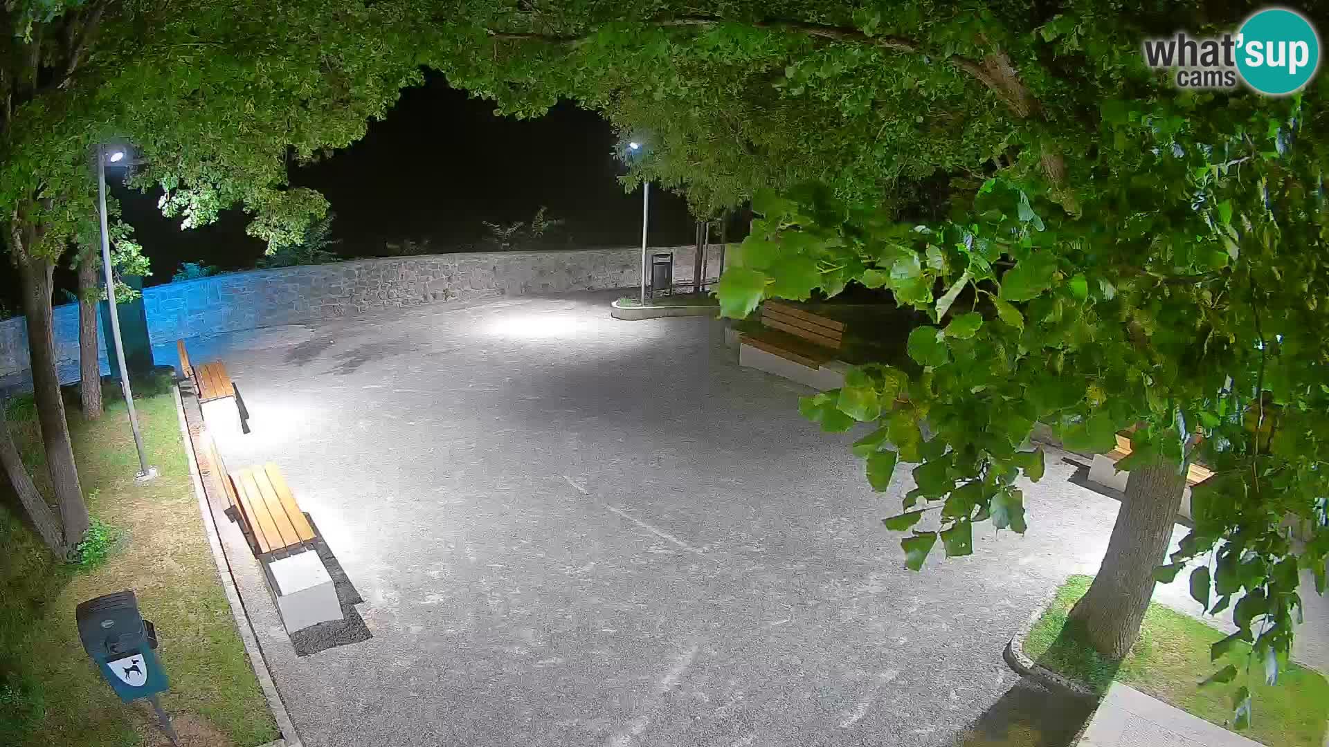 Kamera uživo Senj – Park književnika i Velebitski kanal