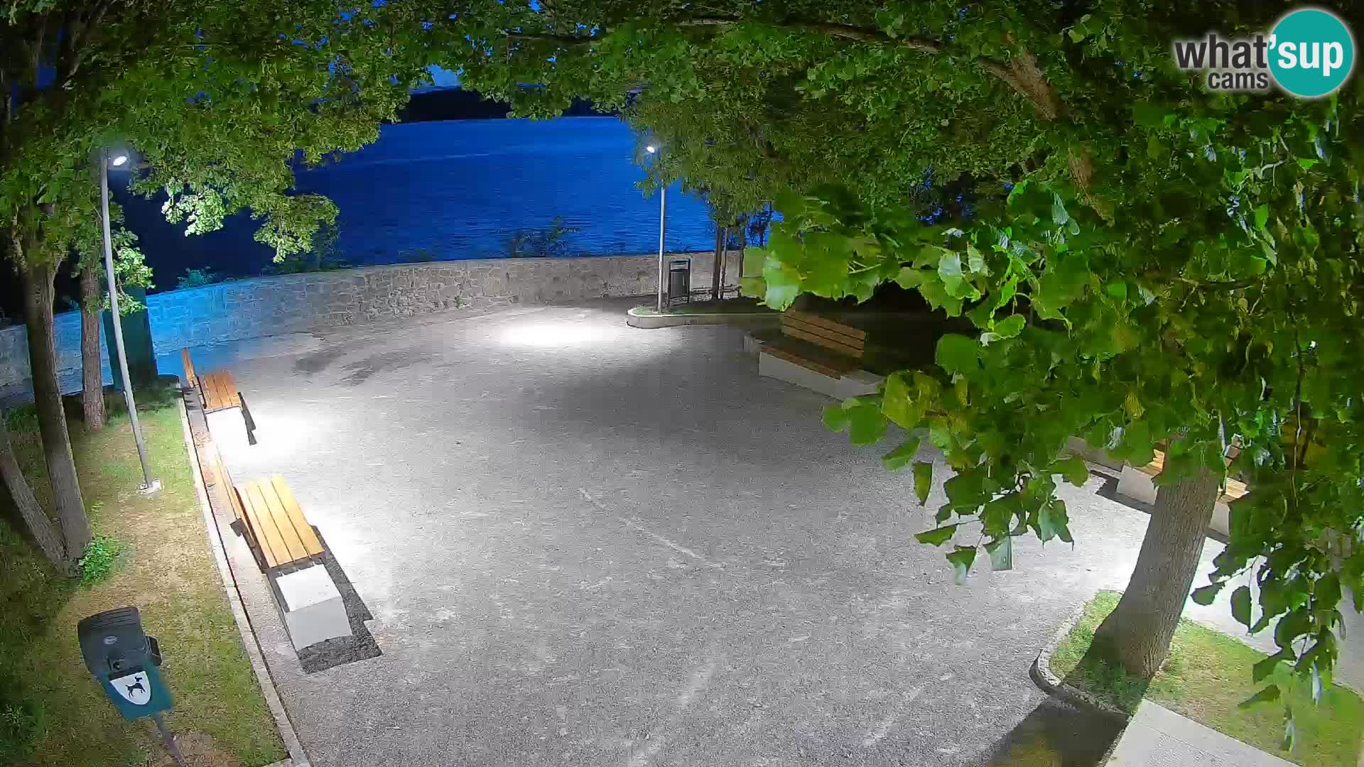Senj Live Webcam – Schriftstellerpark und Velebit-Kanal