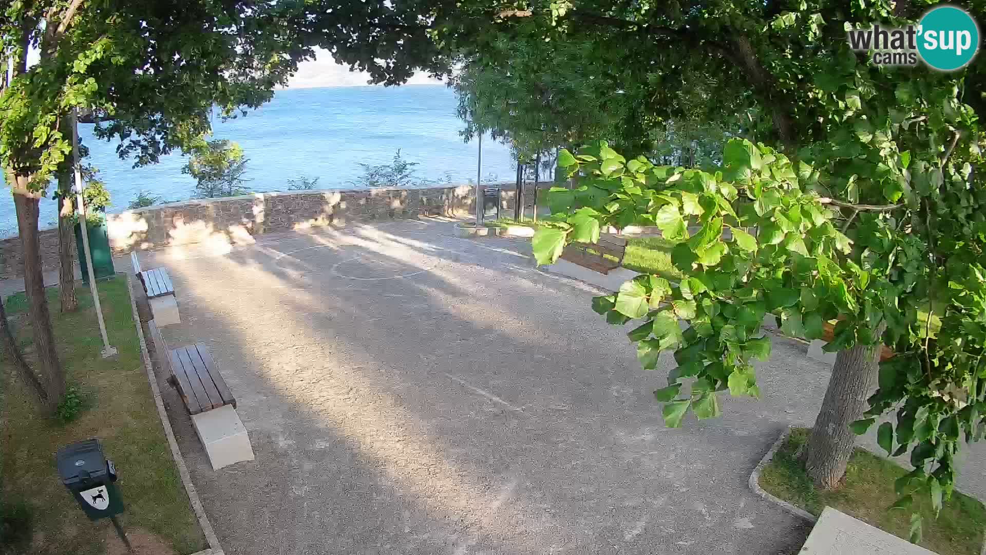 Senj Live Webcam – Schriftstellerpark und Velebit-Kanal