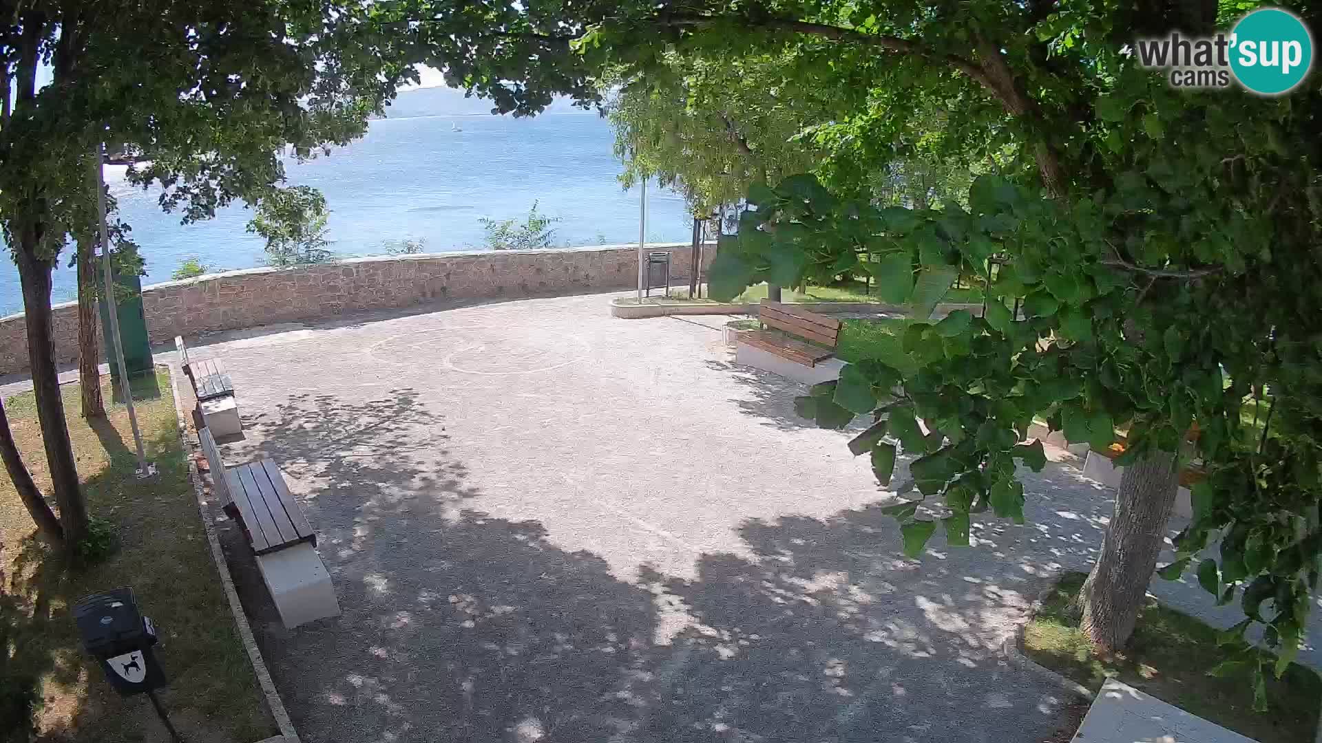 Senj Live Webcam – Schriftstellerpark und Velebit-Kanal