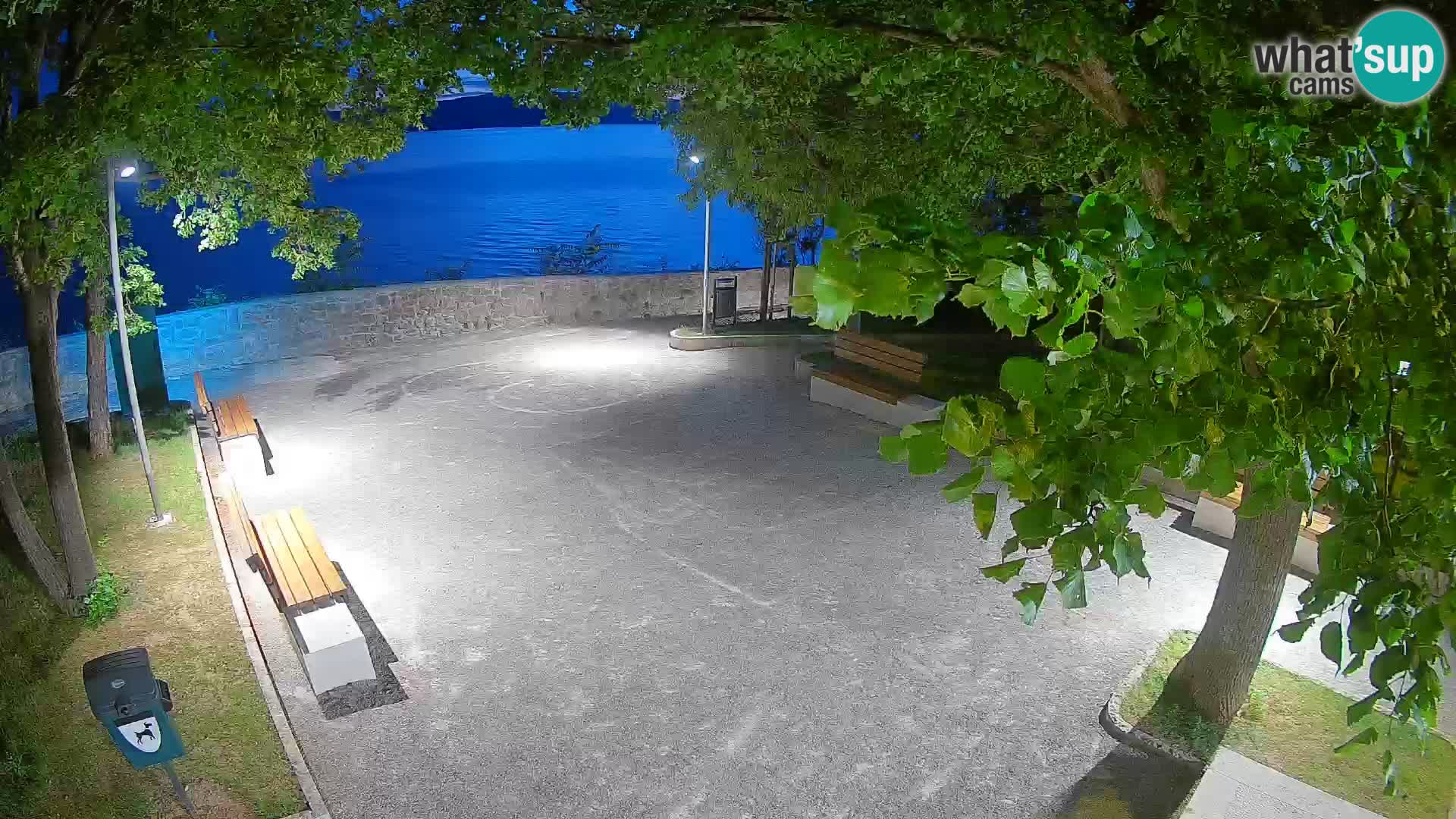 Senj Live Webcam – Schriftstellerpark und Velebit-Kanal