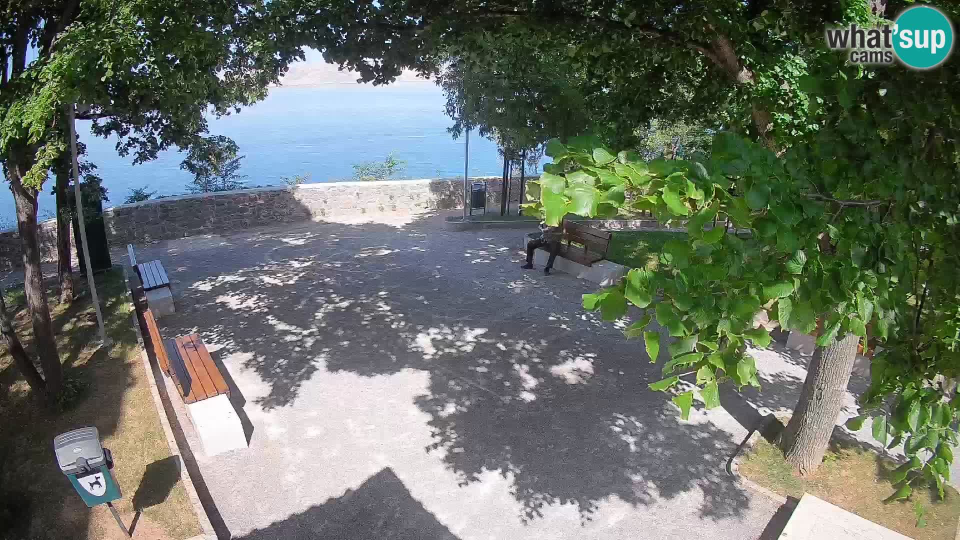 Kamera uživo Senj – Park književnika i Velebitski kanal