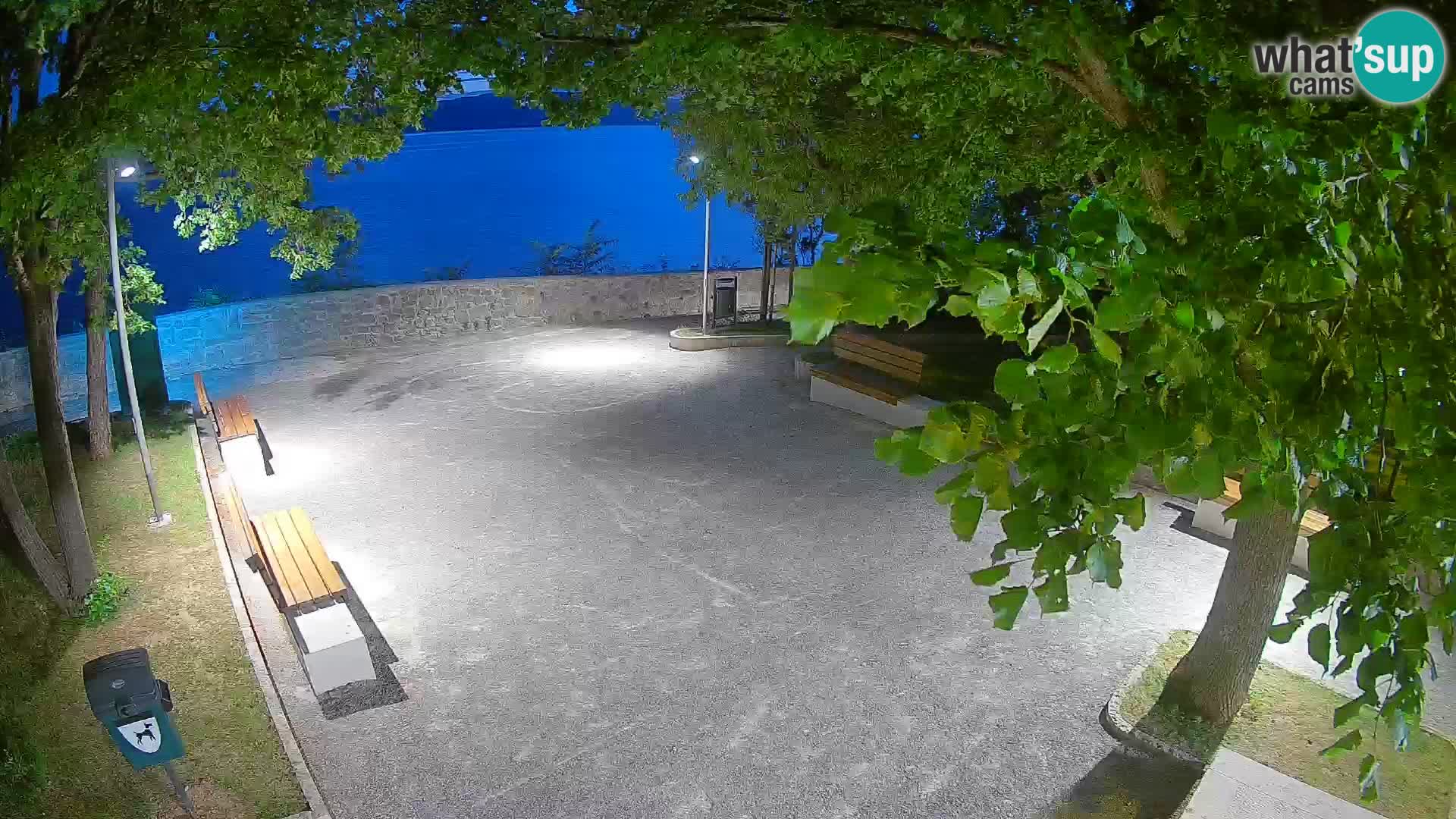 Senj Live Webcam – Schriftstellerpark und Velebit-Kanal