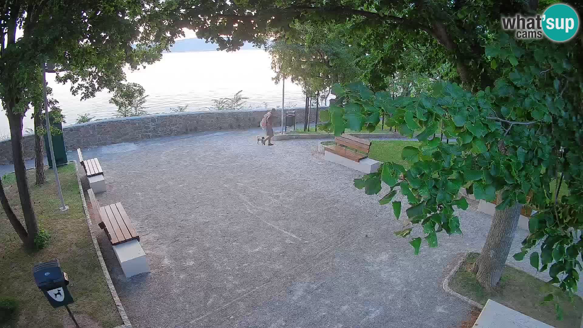 Senj Live Webcam – Schriftstellerpark und Velebit-Kanal