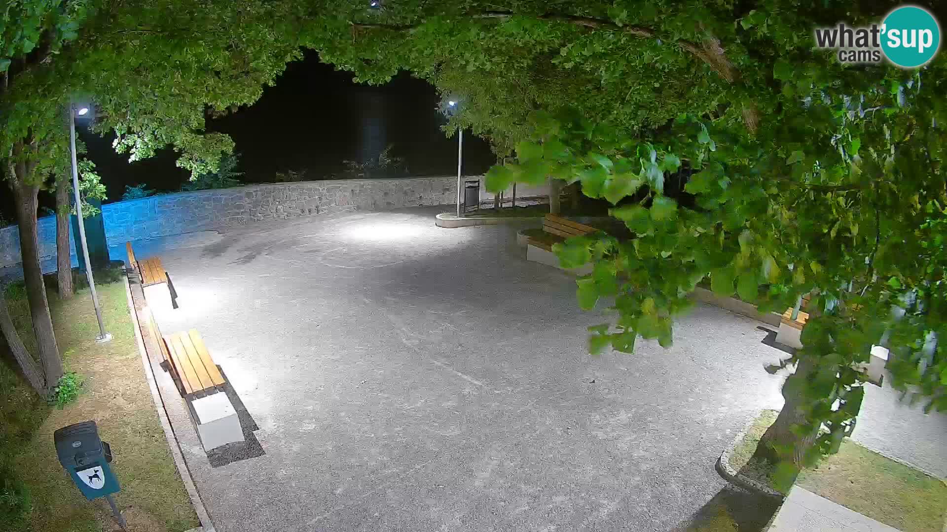Senj Live Webcam – Schriftstellerpark und Velebit-Kanal