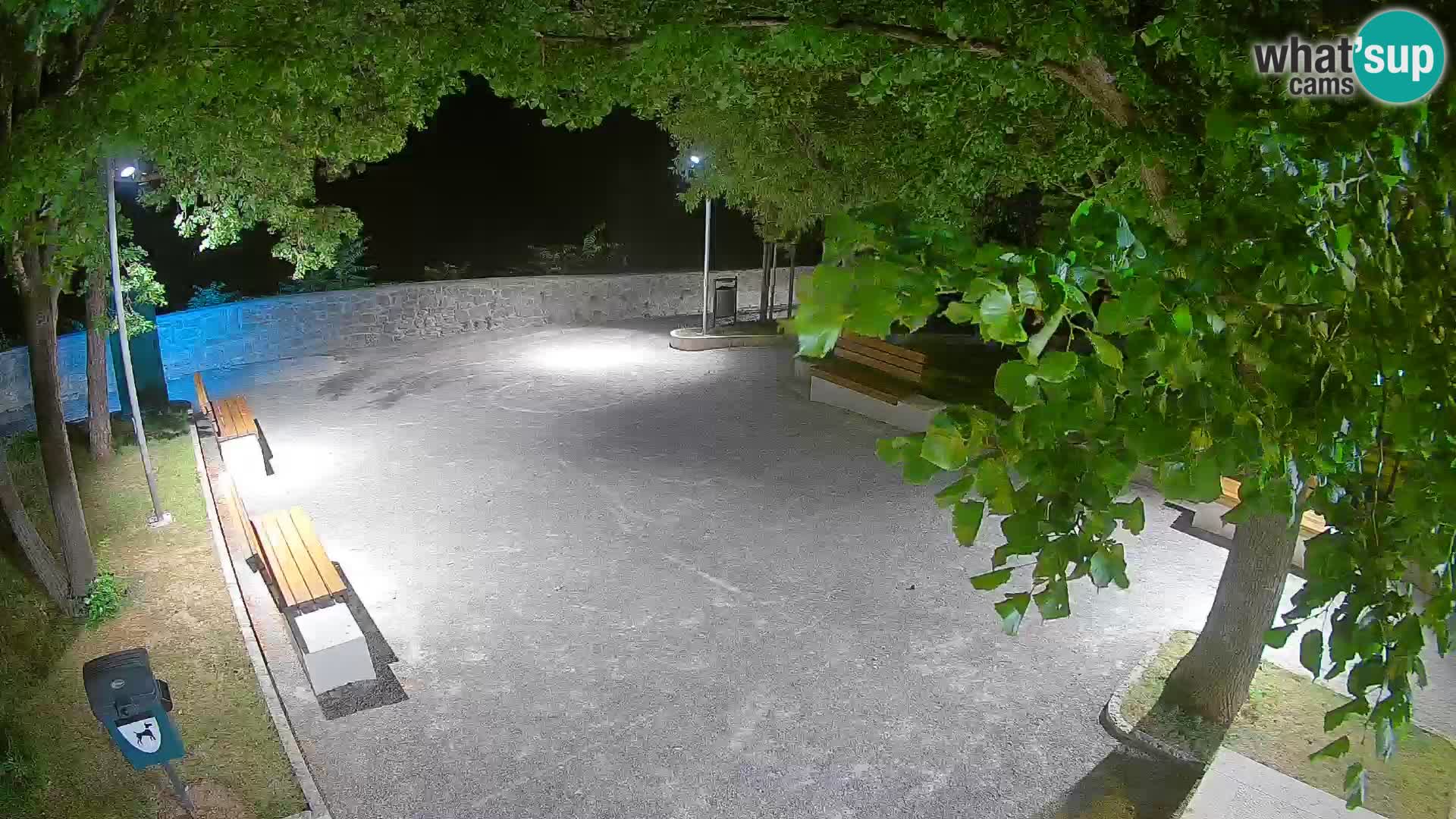 Senj Live Webcam – Schriftstellerpark und Velebit-Kanal