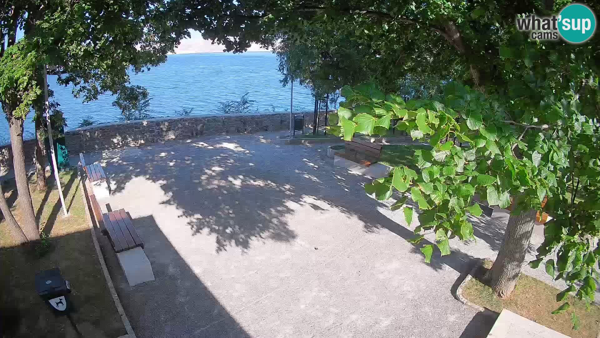 Senj Live Webcam – Schriftstellerpark und Velebit-Kanal