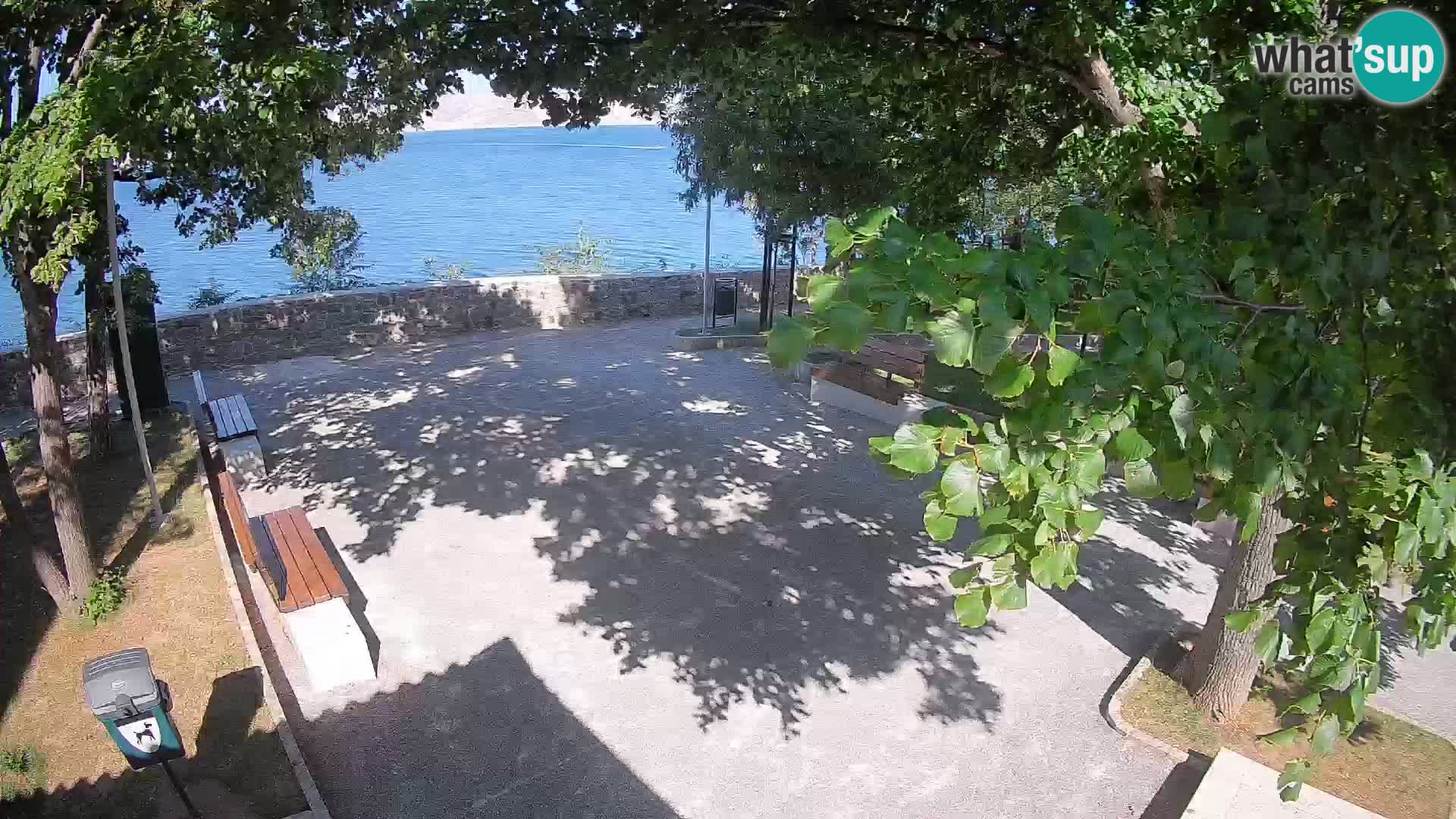 Webcam Senj en direct – Parc des Écrivains et canal du Velebit