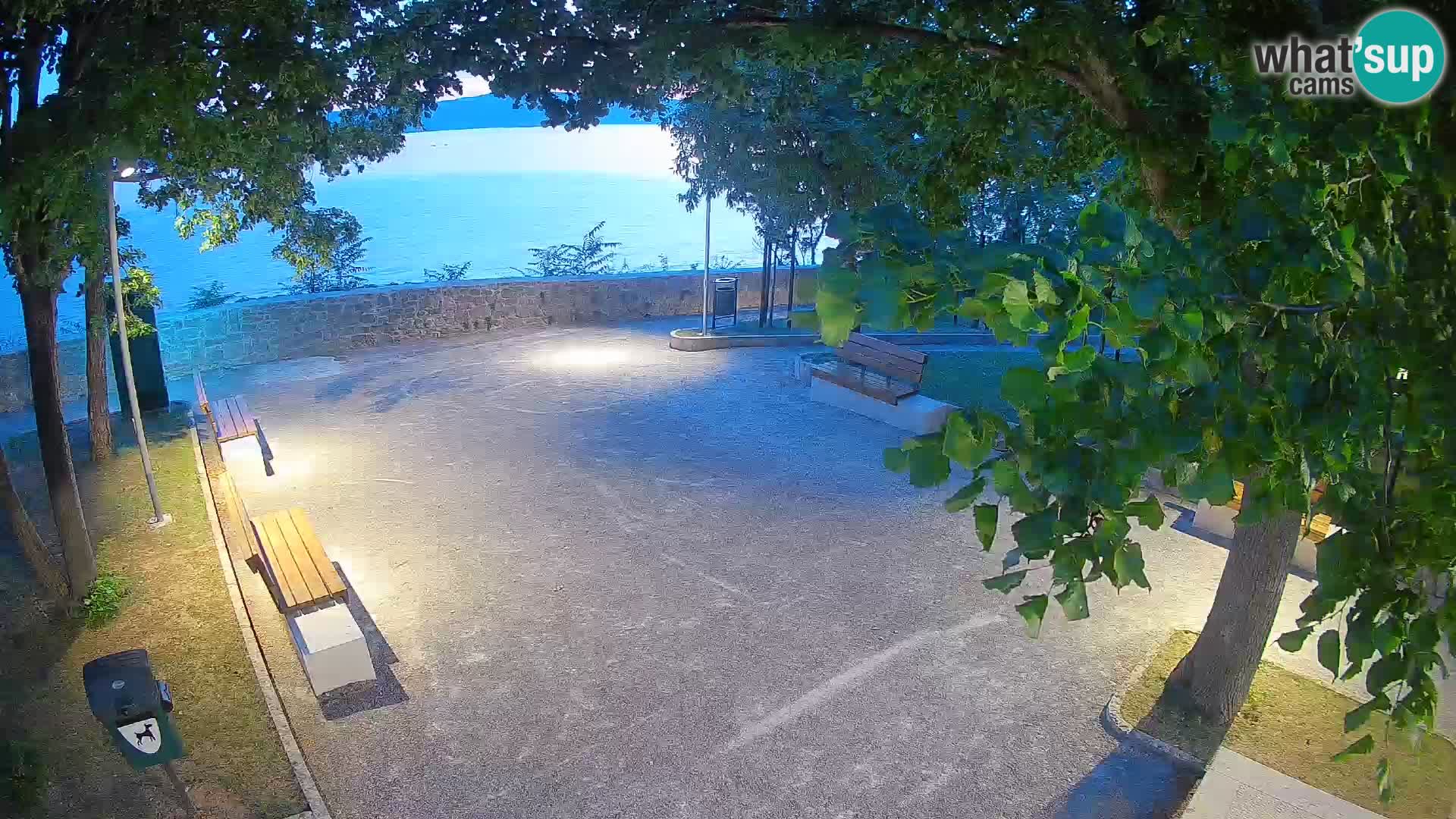 Senj Live Webcam – Schriftstellerpark und Velebit-Kanal