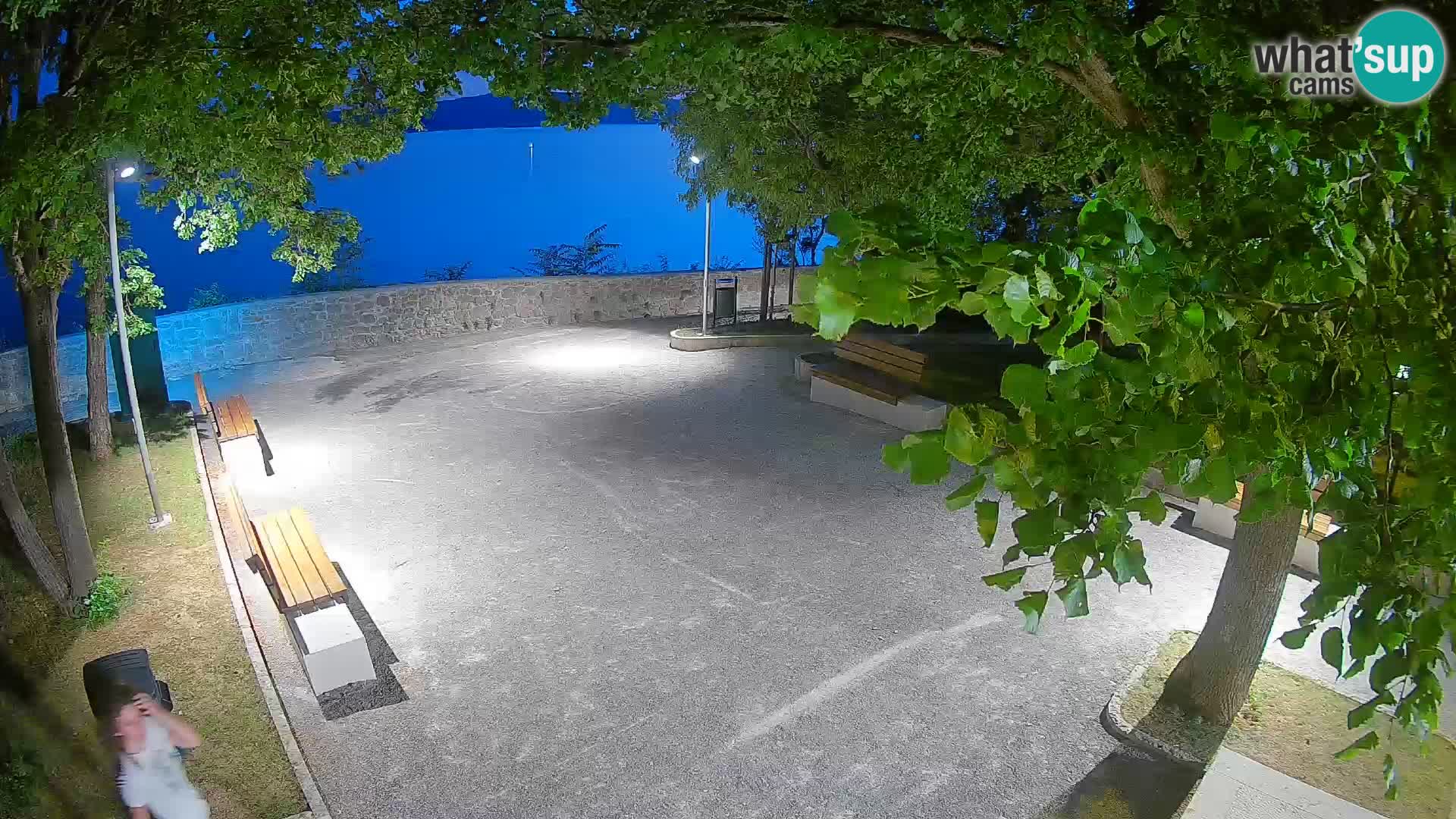 Kamera uživo Senj – Park književnika i Velebitski kanal