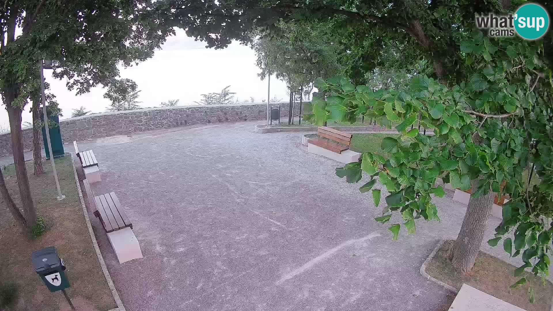 Senj Live Webcam – Schriftstellerpark und Velebit-Kanal