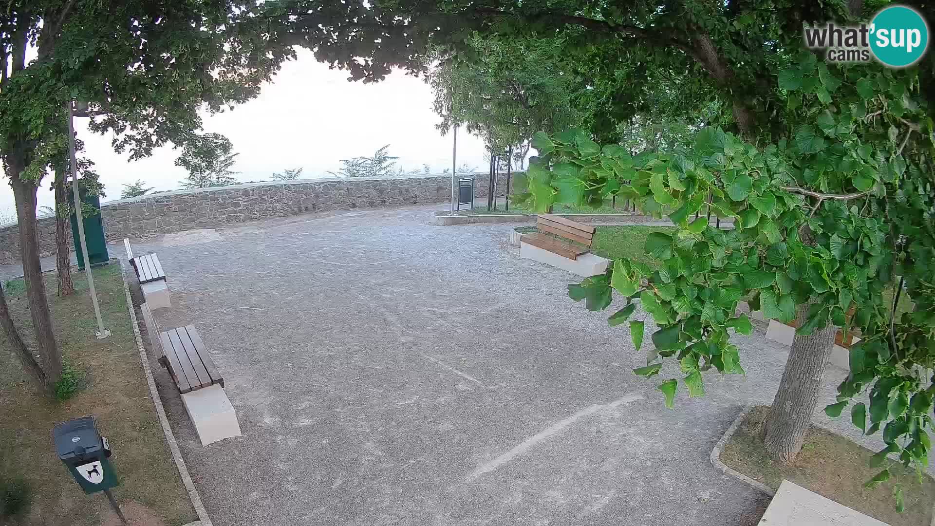 Senj Live Webcam – Schriftstellerpark und Velebit-Kanal