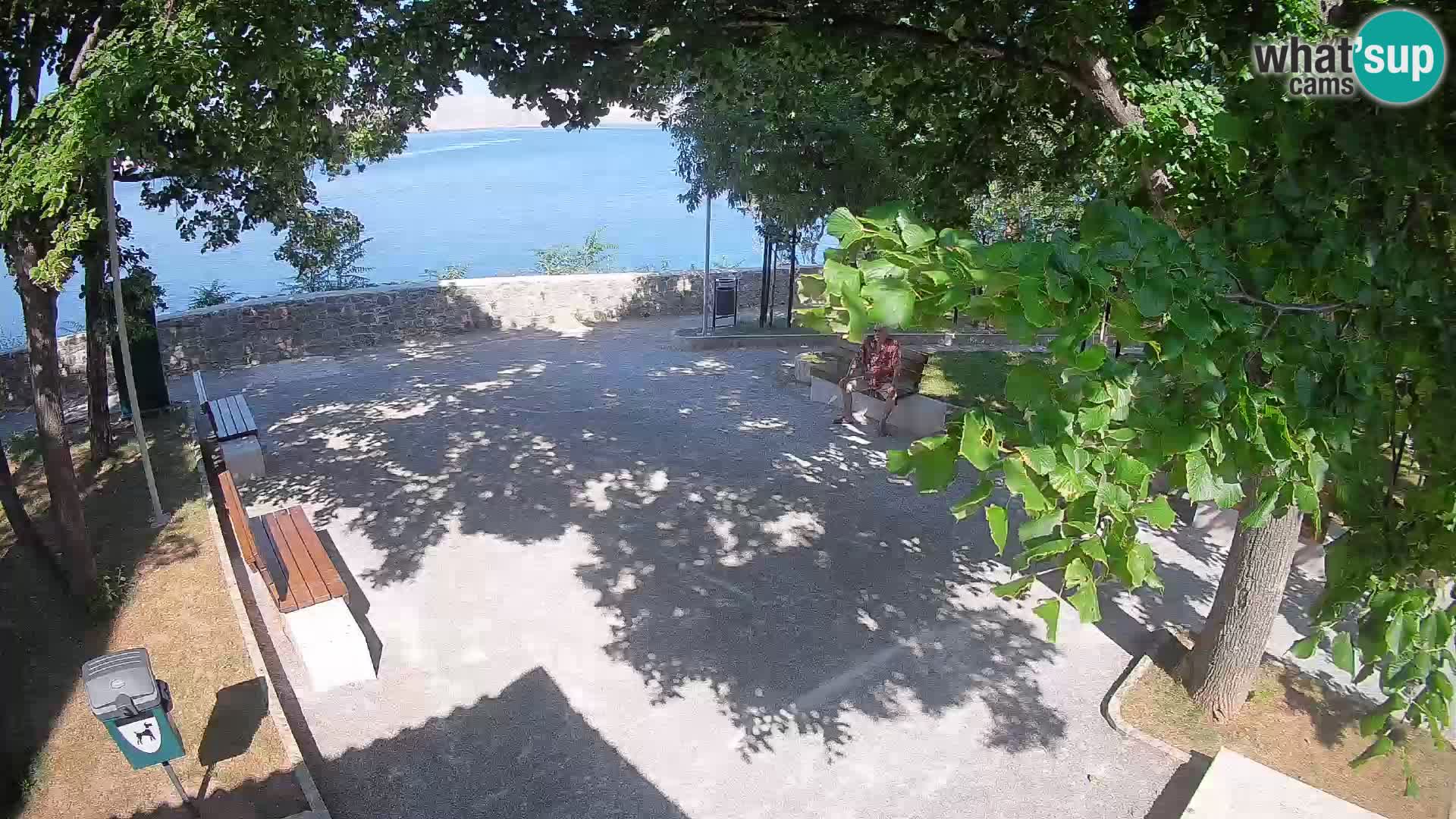 Kamera uživo Senj – Park književnika i Velebitski kanal