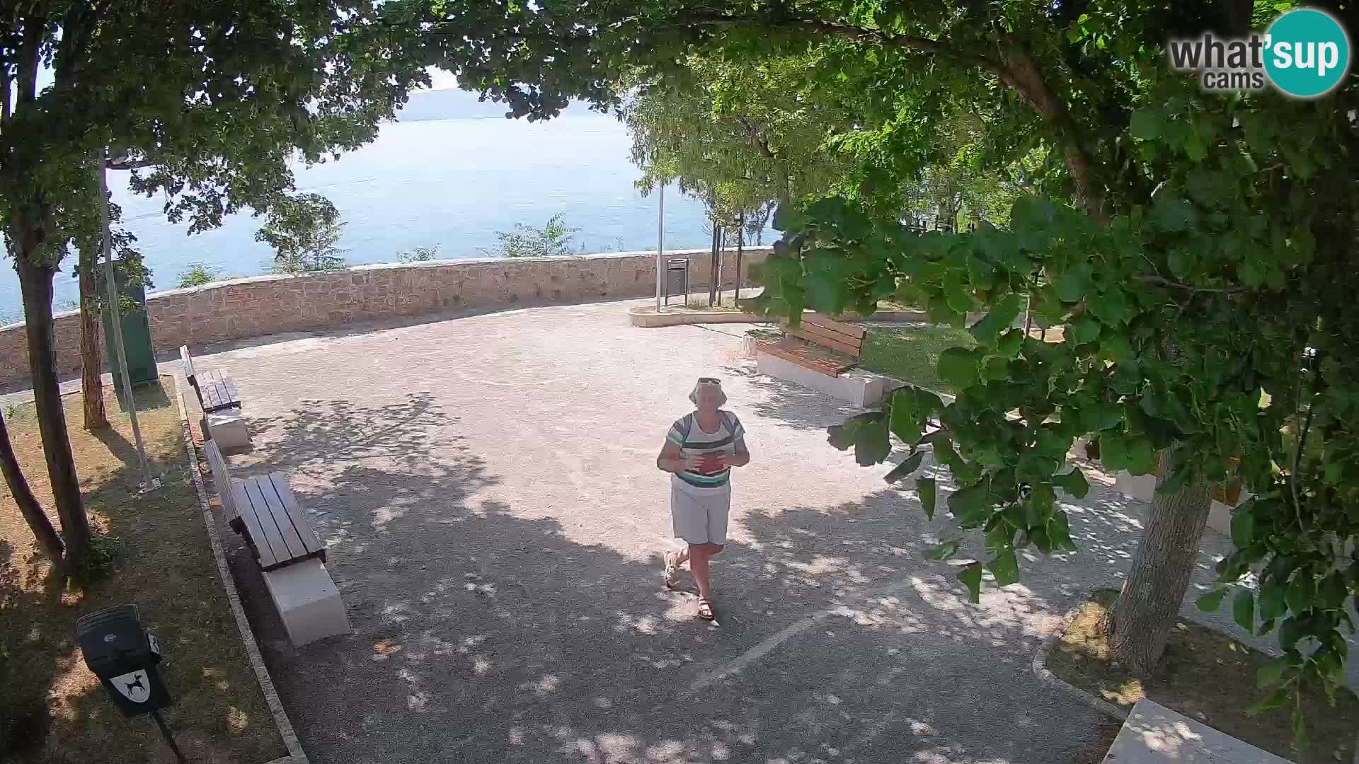 Kamera uživo Senj – Park književnika i Velebitski kanal