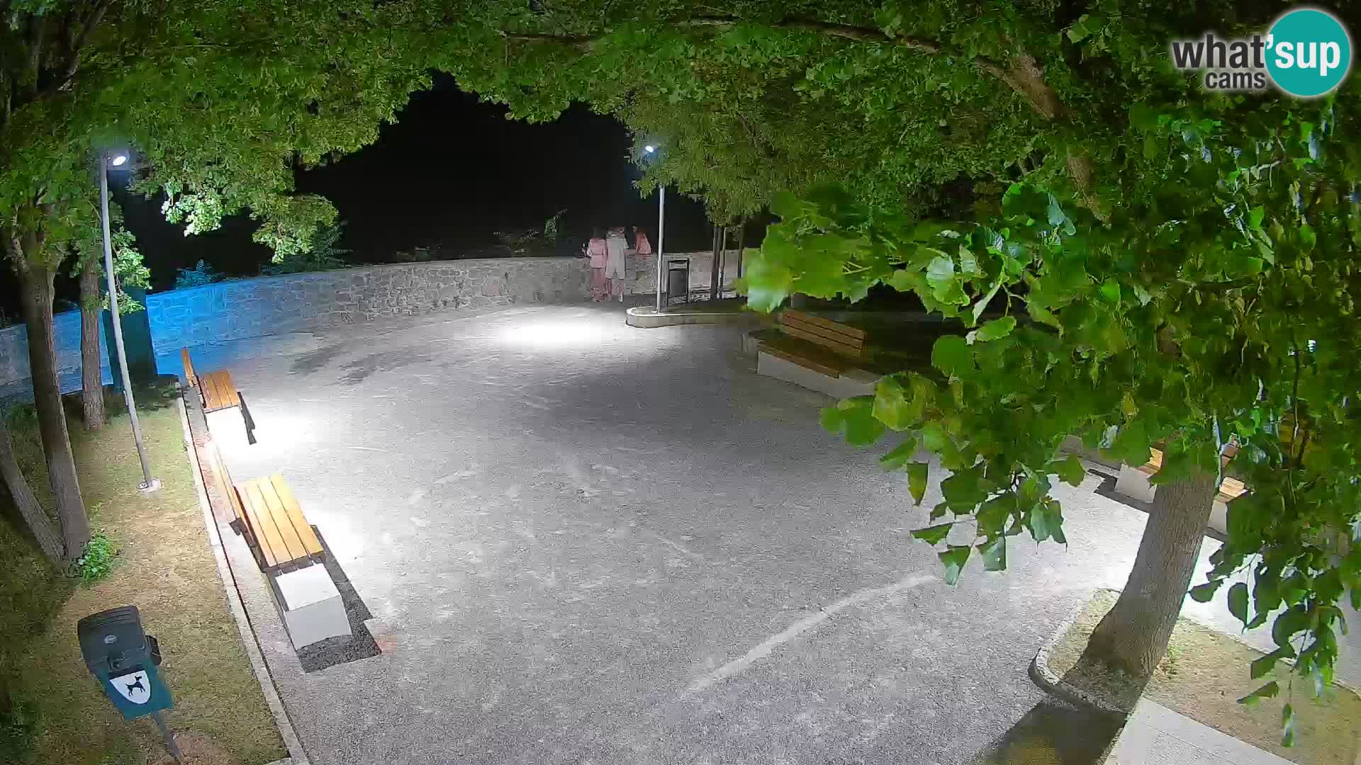 Kamera uživo Senj – Park književnika i Velebitski kanal