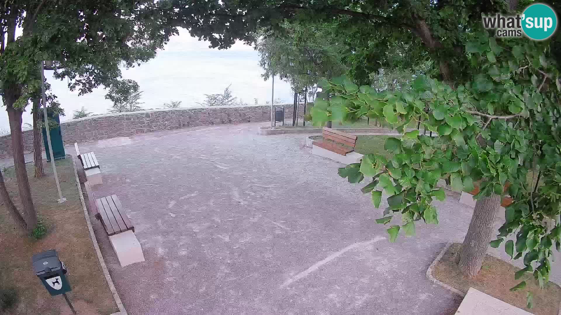 Senj Live Webcam – Schriftstellerpark und Velebit-Kanal