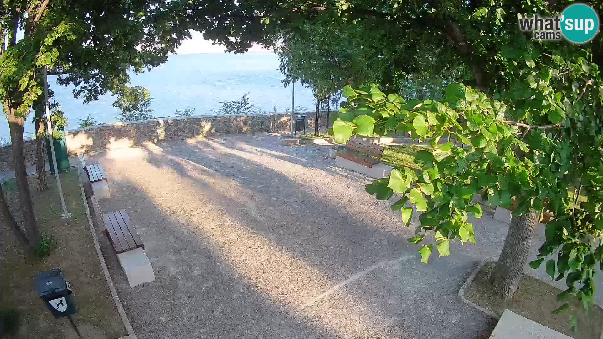 Senj Live Webcam – Schriftstellerpark und Velebit-Kanal