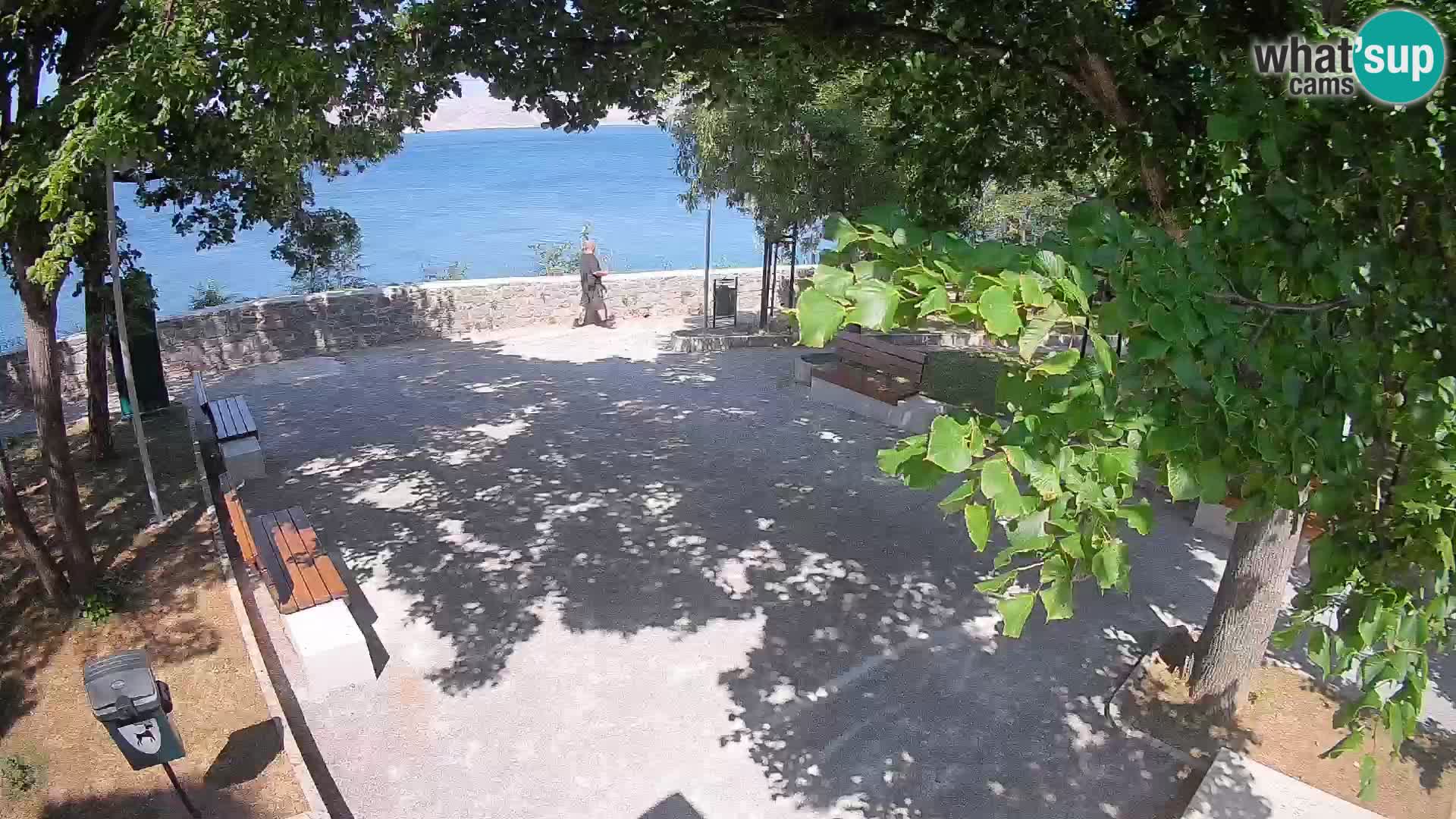Webcam Senj en direct – Parc des Écrivains et canal du Velebit