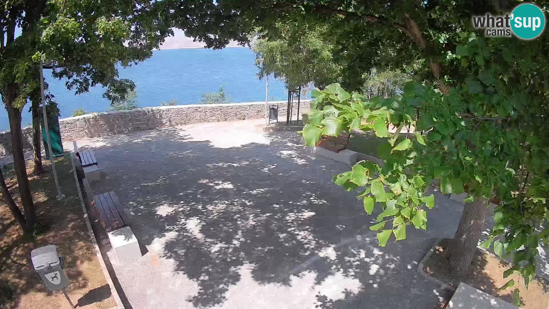 Kamera uživo Senj – Park književnika i Velebitski kanal