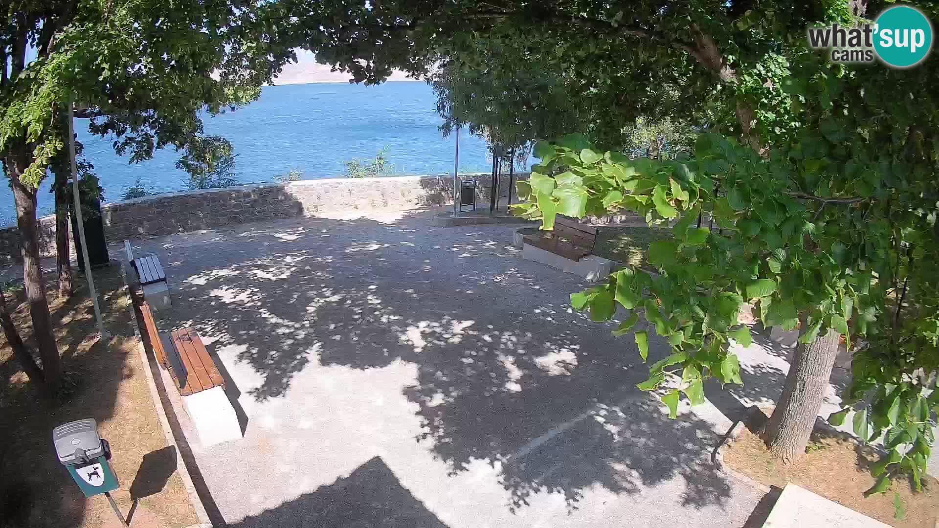 Webcam Senj en direct – Parc des Écrivains et canal du Velebit