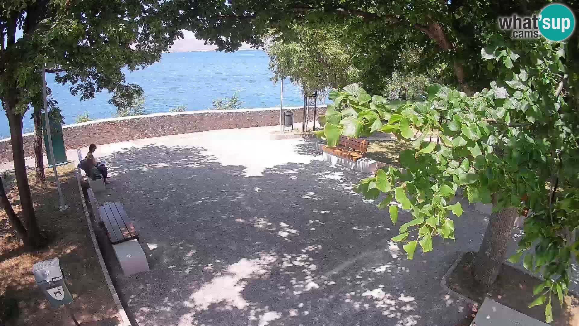Spletna kamera Senj v živo – Park pisateljev in Velebitski kanal