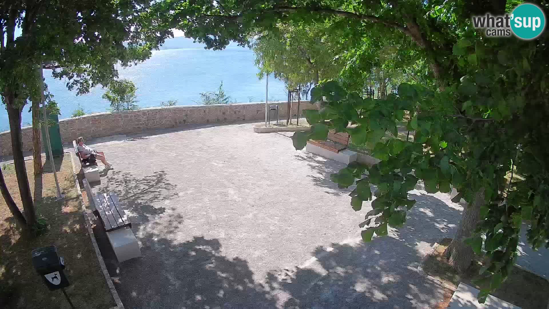 Senj Live Webcam – Schriftstellerpark und Velebit-Kanal