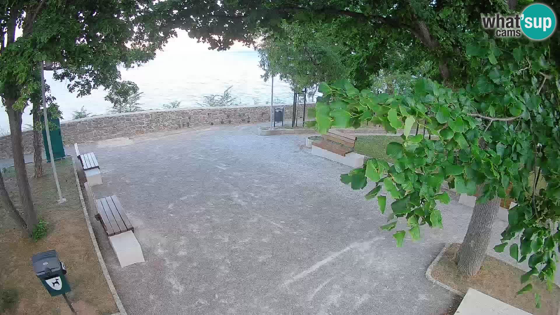 Senj Live Webcam – Schriftstellerpark und Velebit-Kanal