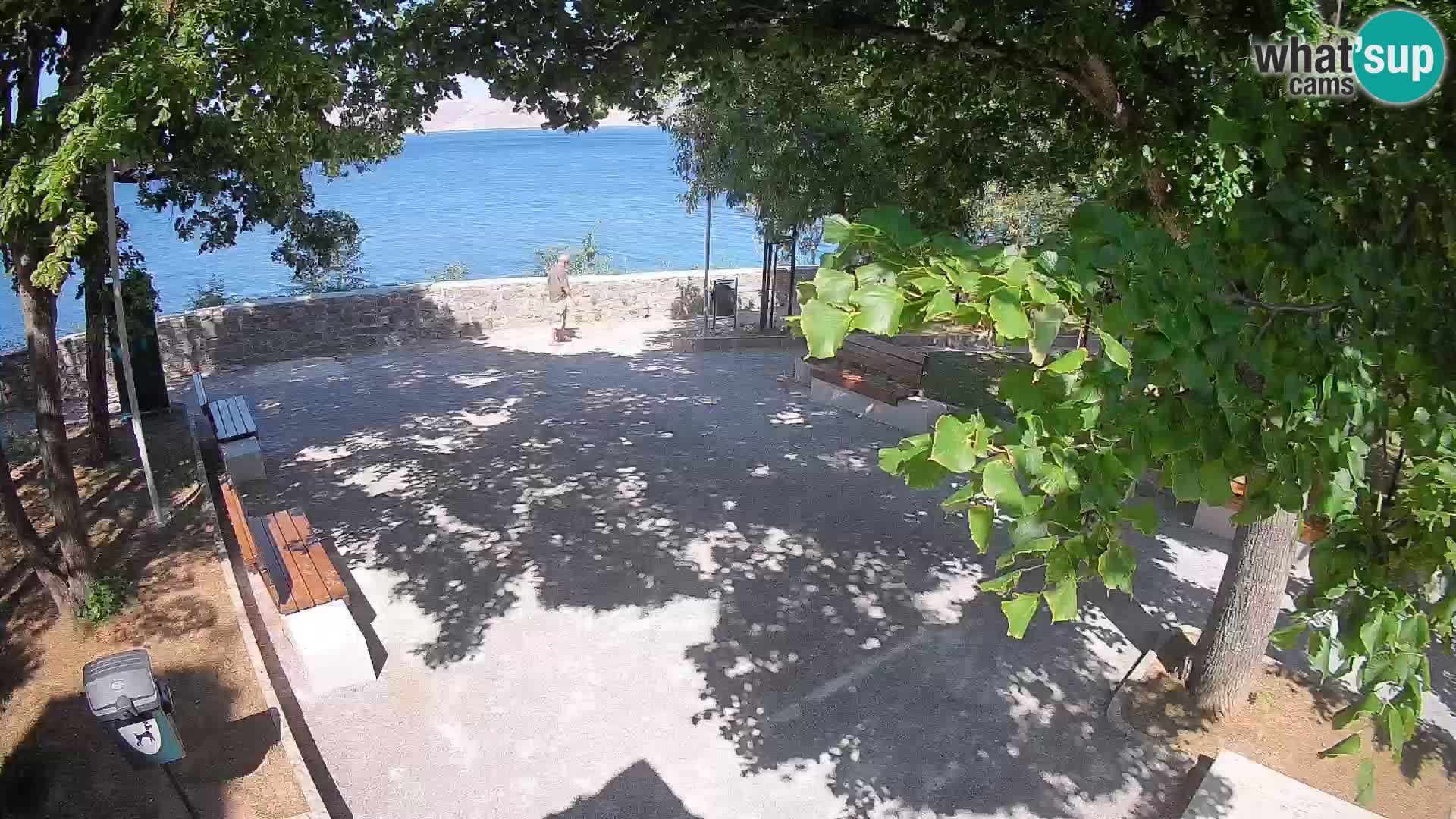 Webcam Senj en direct – Parc des Écrivains et canal du Velebit
