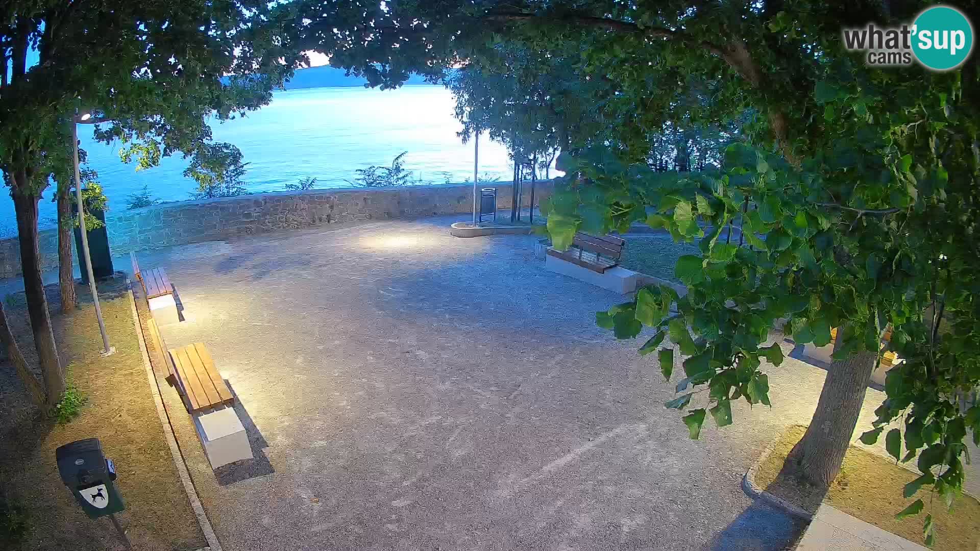Senj Live Webcam – Schriftstellerpark und Velebit-Kanal