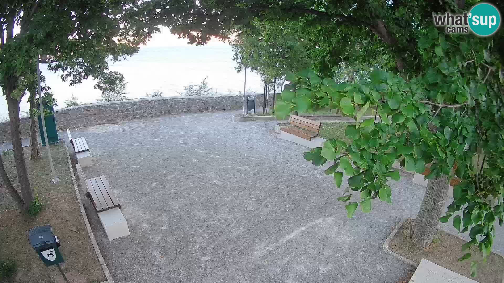 Senj Live Webcam – Schriftstellerpark und Velebit-Kanal