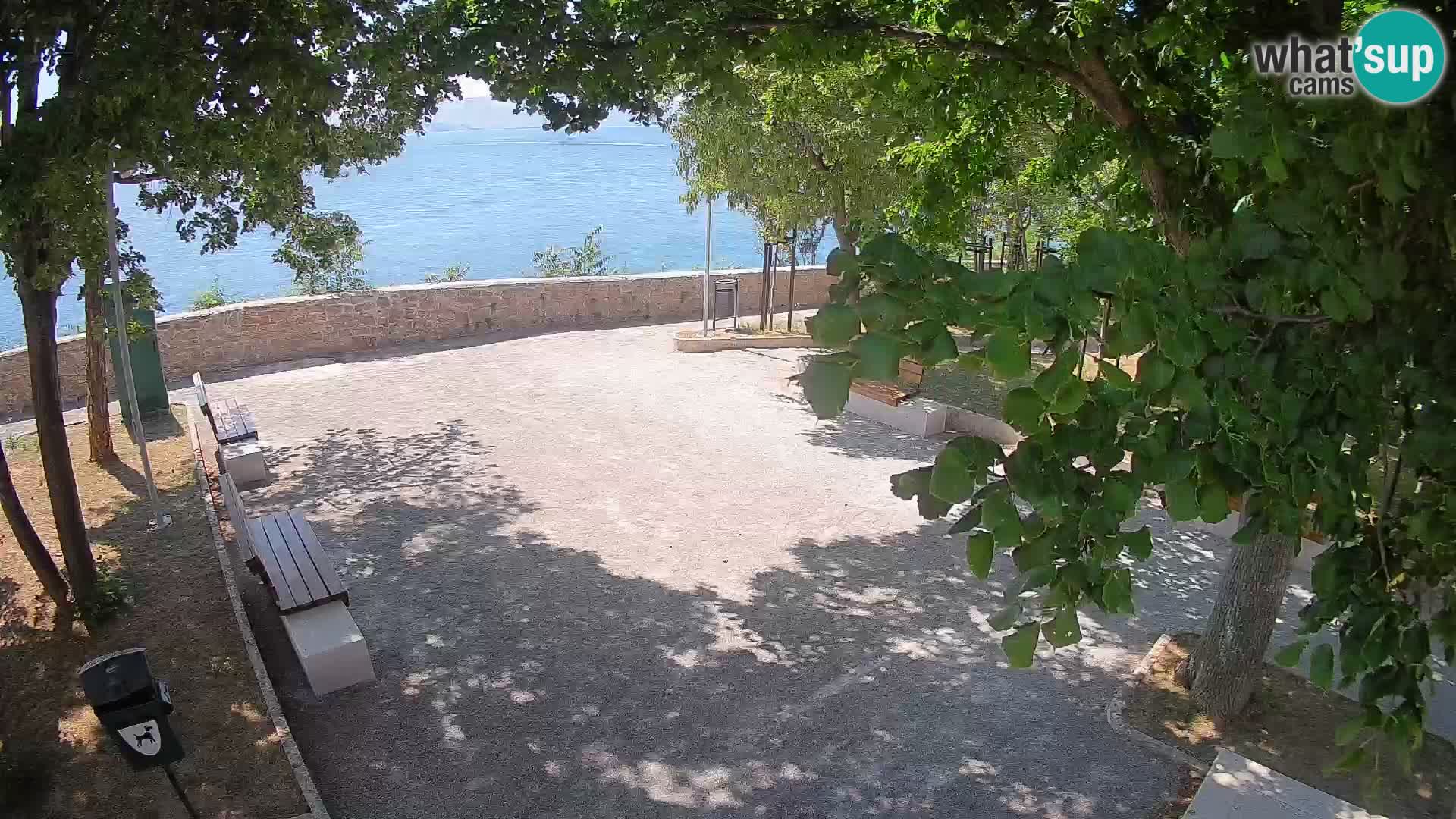 Senj Live Webcam – Schriftstellerpark und Velebit-Kanal