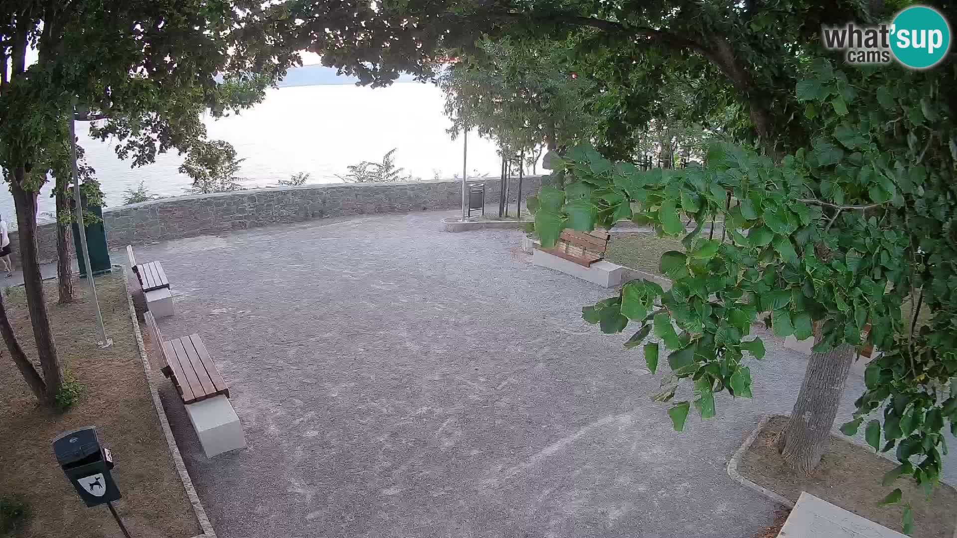 Senj Live Webcam – Schriftstellerpark und Velebit-Kanal