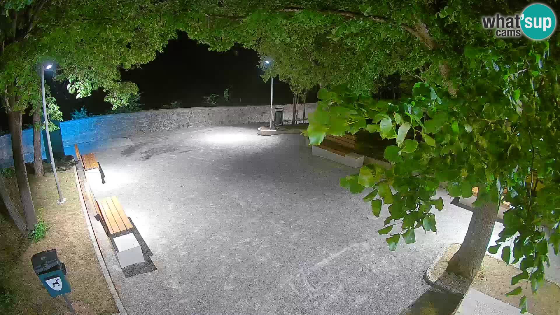 Senj Live Webcam – Schriftstellerpark und Velebit-Kanal