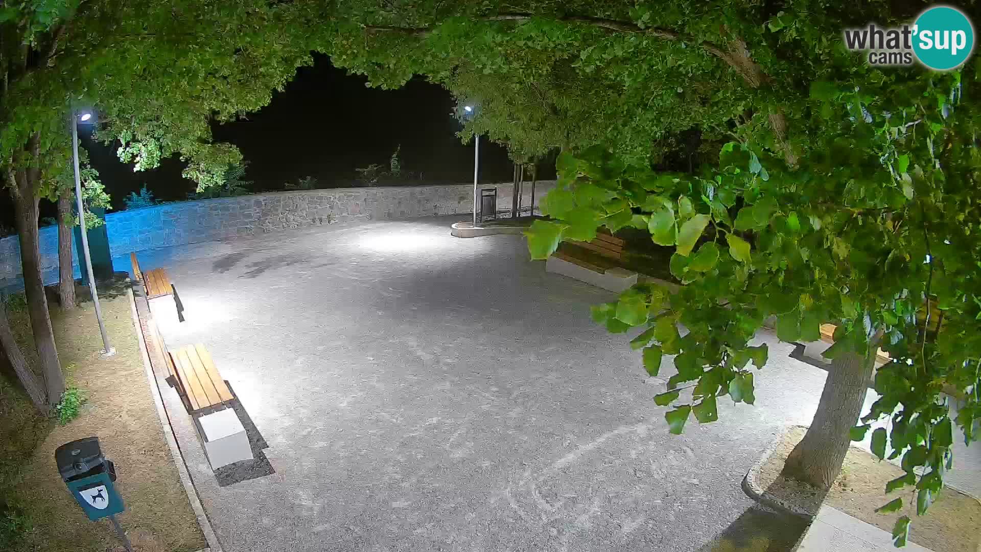 Senj Live Webcam – Schriftstellerpark und Velebit-Kanal