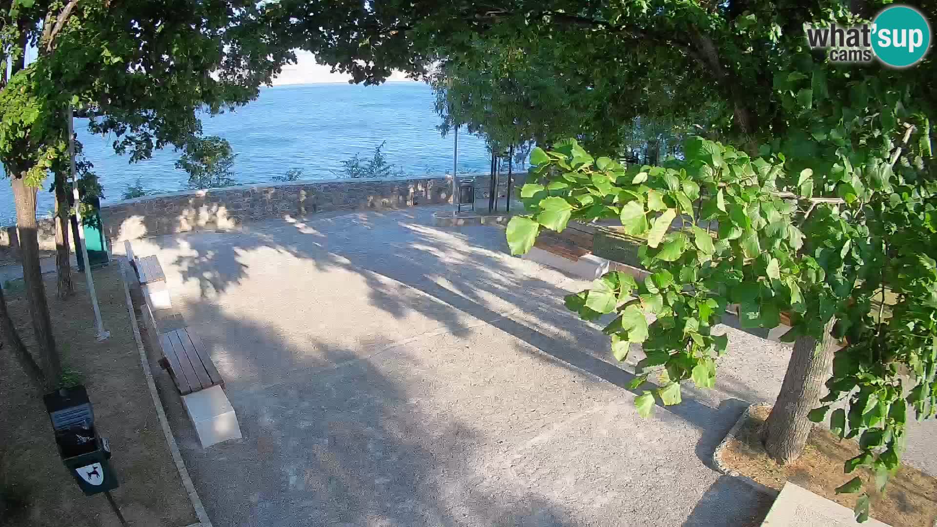 Kamera uživo Senj – Park književnika i Velebitski kanal