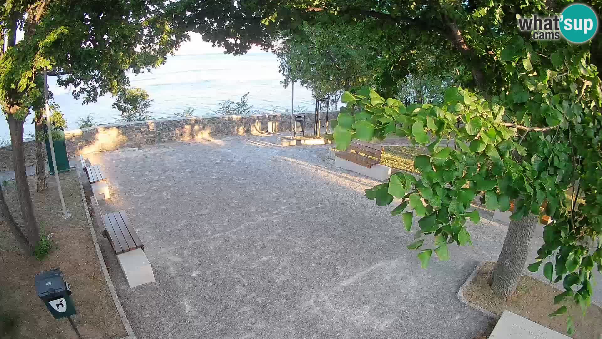 Senj Live Webcam – Schriftstellerpark und Velebit-Kanal