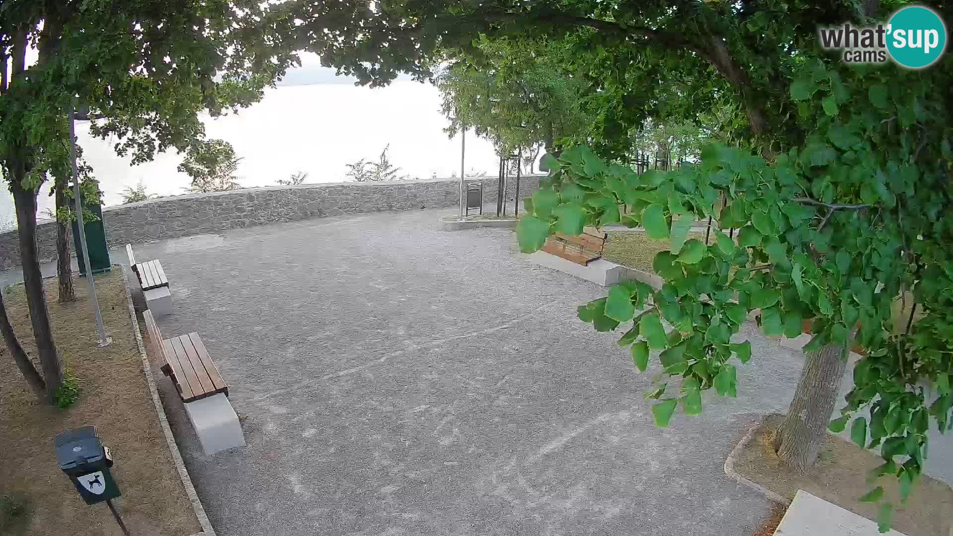 Senj Live Webcam – Schriftstellerpark und Velebit-Kanal